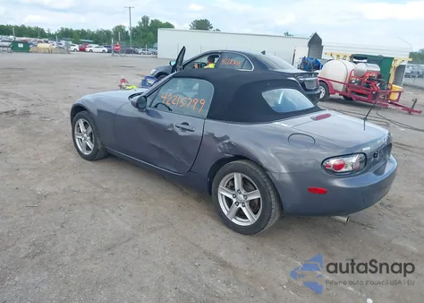 2006 Mazda Mx-5 Touring z USA, uszkodzony, nr VIN JM1NC25F560121914